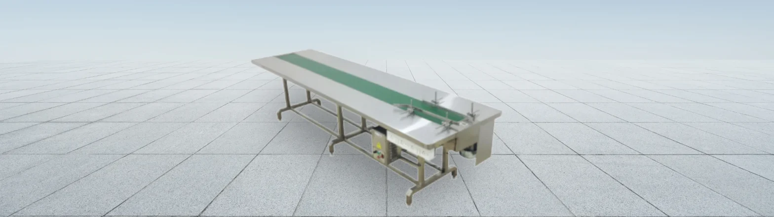 The Role of Conveyor Packing Stations in Boosting Throughput & Cleanliness